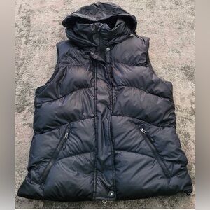 Women’s Nike Allure 550 Down Vest Black Size M